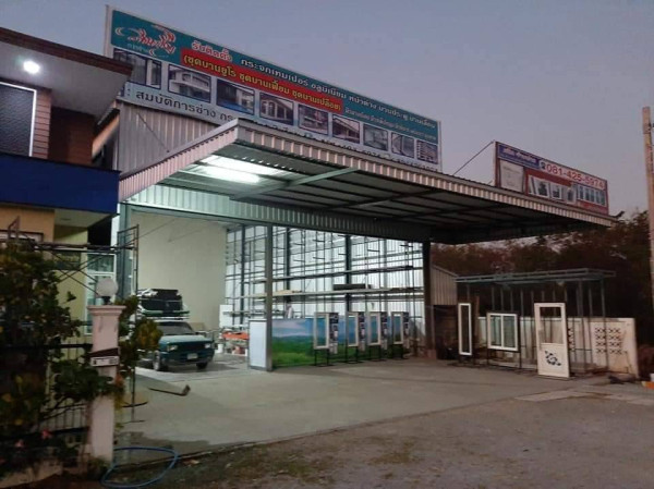 โกดัง ขนาด 395 ตรม ให้เช่าพร้อมสำนักงานออฟฟิต ติดถนนทำเลดี ตำบลหนองเพลางาย ไทรน้อย นนทบุรี 